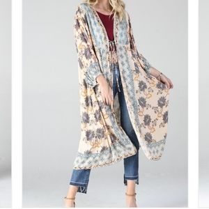 💙ANGIE💙Beautiful Poet Sleeve Floral Print Duster Kimono!😃